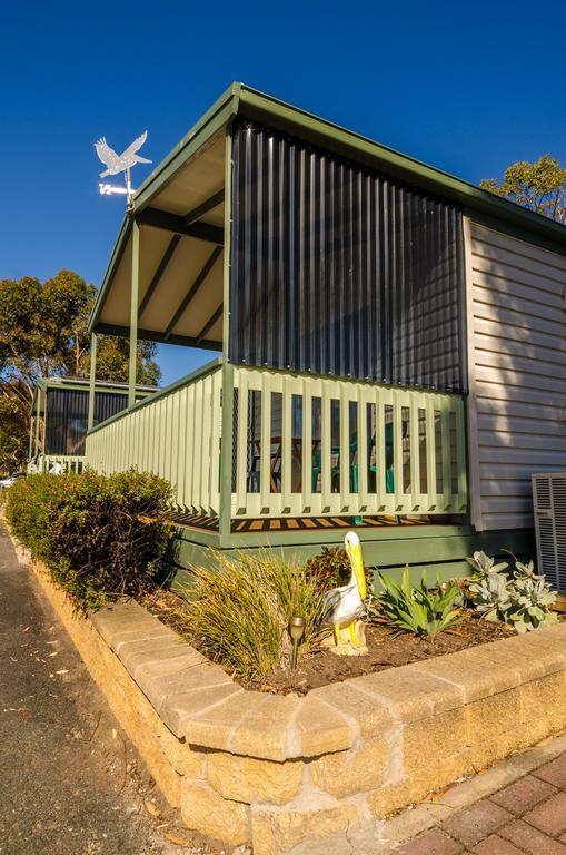 Lake Albert Caravan Park 호텔 매닌지 외부 사진