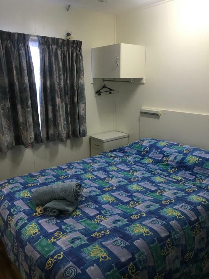 Lake Albert Caravan Park 호텔 매닌지 외부 사진